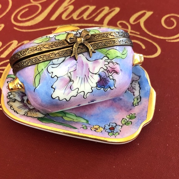 リモージュボックス 本型 Limoges Peint Main リモージュボックス 本型